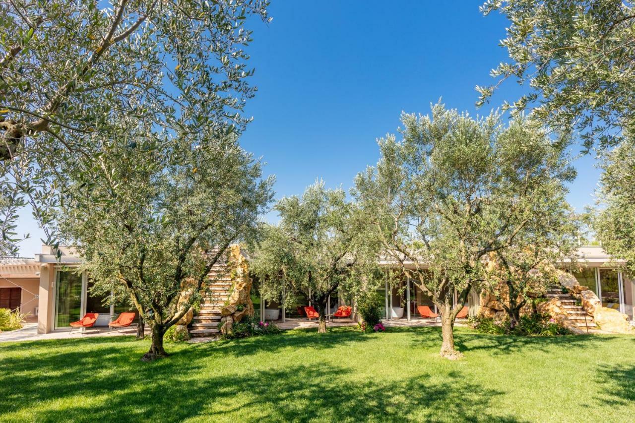 San Colombano Suites Bardolino Esterno foto